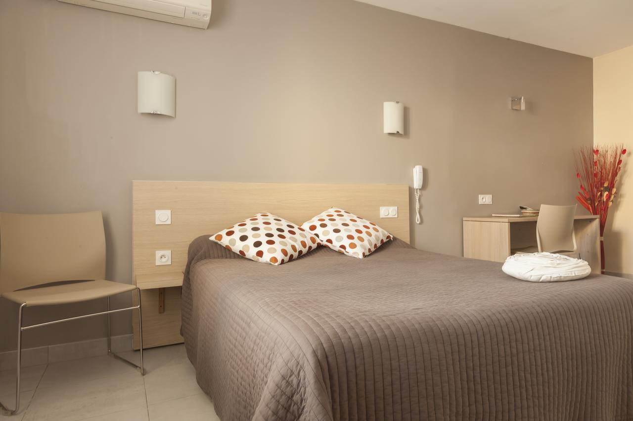 Logis Hotel Restaurant Le Flamant Rose Camargue Albaron Ngoại thất bức ảnh